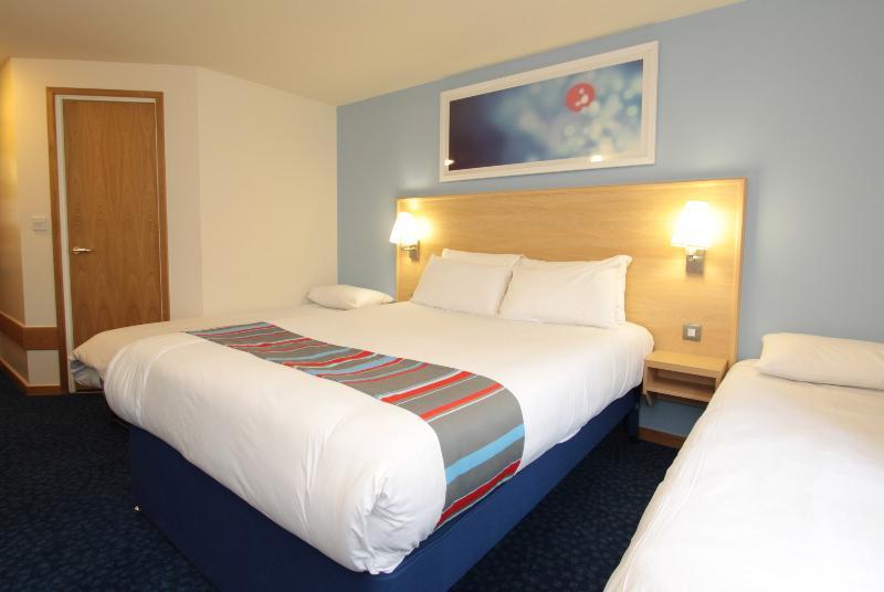Travelodge Alton Four Marks Exterior foto