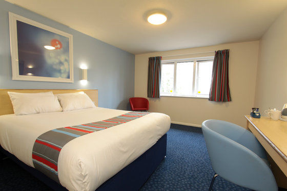 Travelodge Alton Four Marks Zimmer foto