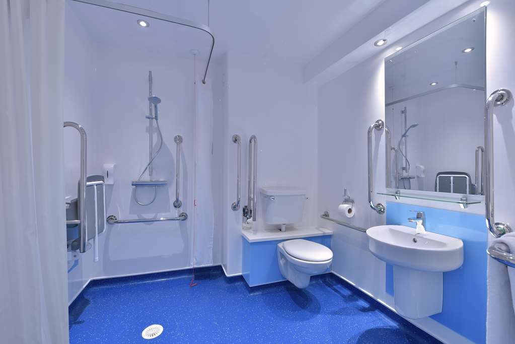 Travelodge Alton Four Marks Zimmer foto